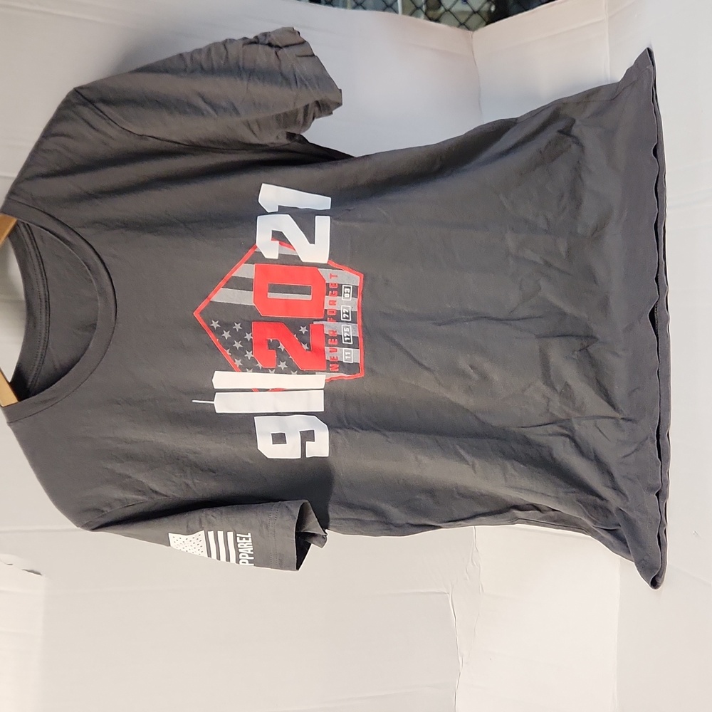 Nineline Apparel 9 11 2021 Never Forget Men's sz M no sz tag tshirt